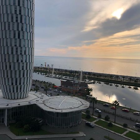 Black Sea VI Dari Apartments Batumi Exterior photo