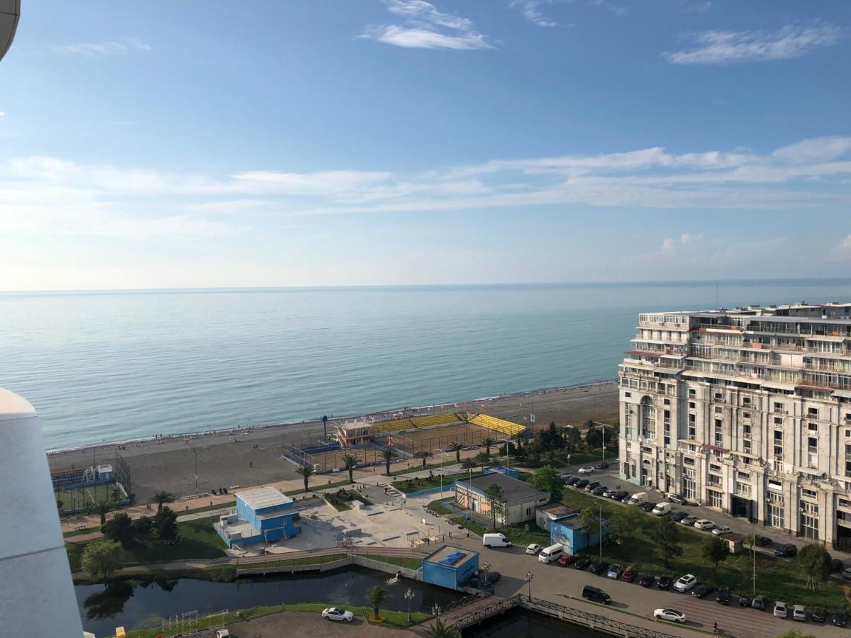 Black Sea VI Dari Apartments Batumi Exterior photo